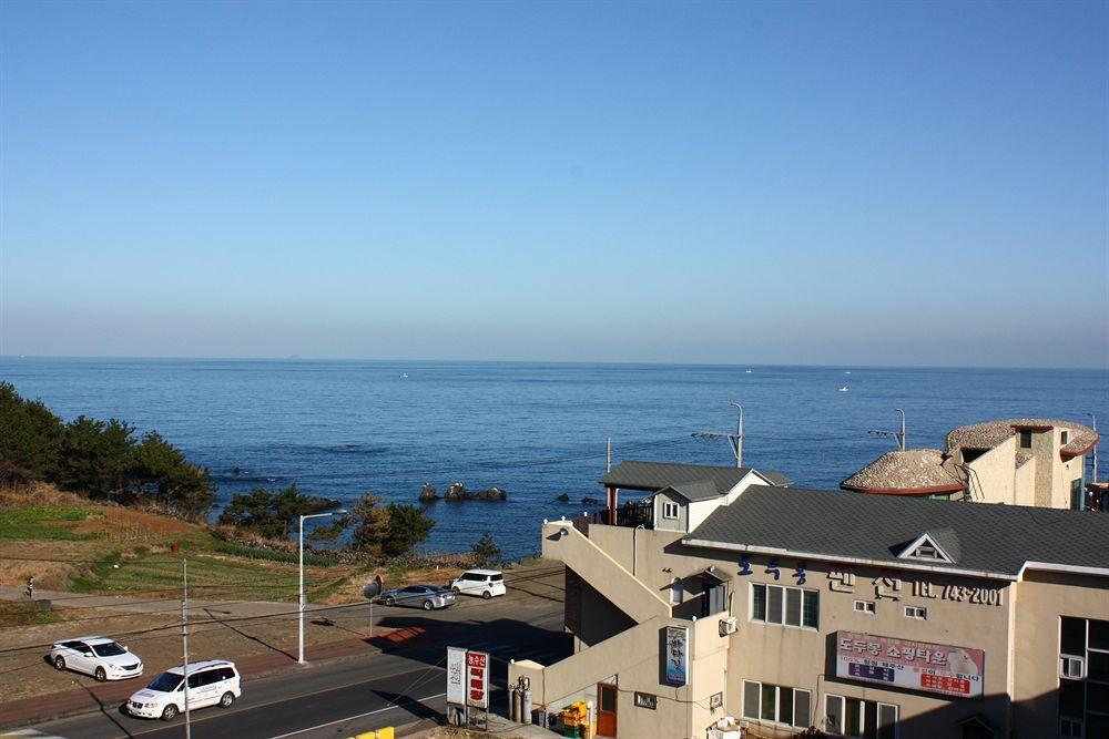 Amoureux Resort Jeju Extérieur photo