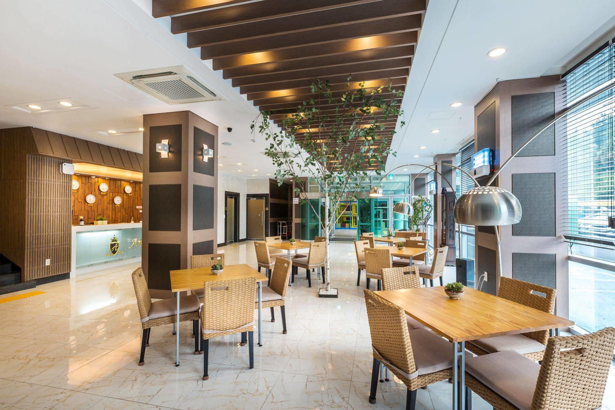 Amoureux Resort Jeju Extérieur photo